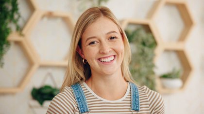 People Who Are Liked By Everyone Almost Always Have This Specific Habit, Says A Harvard-Trained Researcher