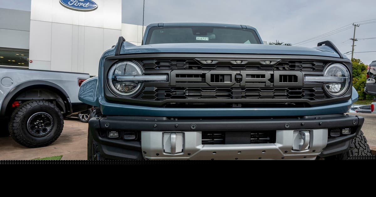 More than 500K Ford SUVs recalled over risk of engine fire