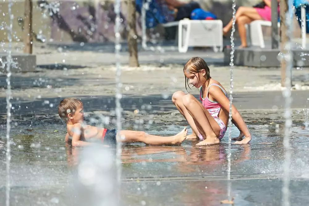 Comment on Temperatures of up to 36 degrees to return to the Netherlands this week by Barbara