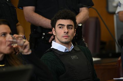 Man Allegedly Tries Breaking Luigi Mangione Out Of Jail By Impersonating FBI Agent