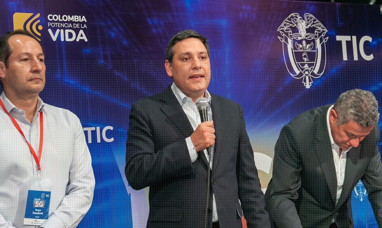 Colombia Fines 5G Spectrum Holder Telecall While Keeping Connectivity Obligations in Force