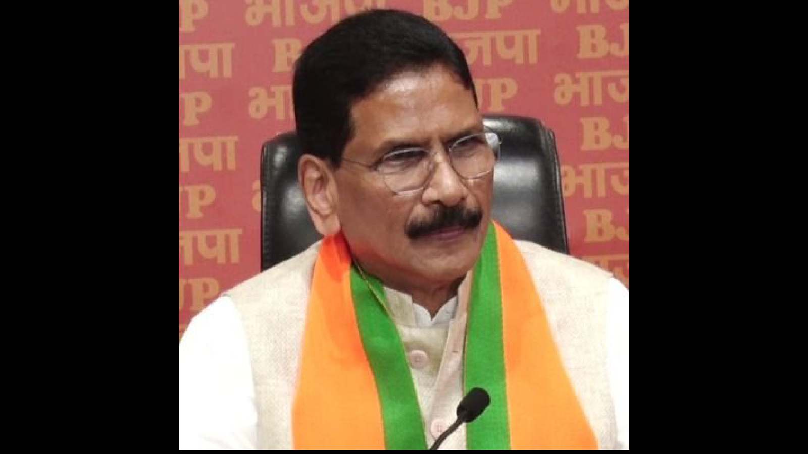 Don’t accept Family Register Certificate for SIR, BJP urges EC