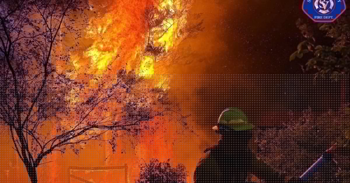 US northwest battles wildfires after Spokane neighbourhoods scorched