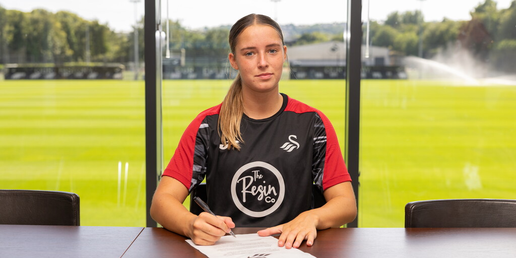 Quianna Wheeler completes move to Swansea City Women