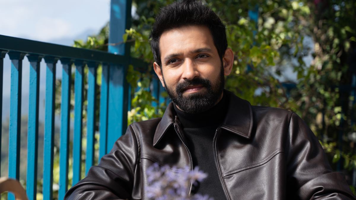 Musafir Cafe OTT Verdict (Week 3): Will Vikrant Massey’s Show Take A Leap & Grab The Top Spot? Seems Too Tough!