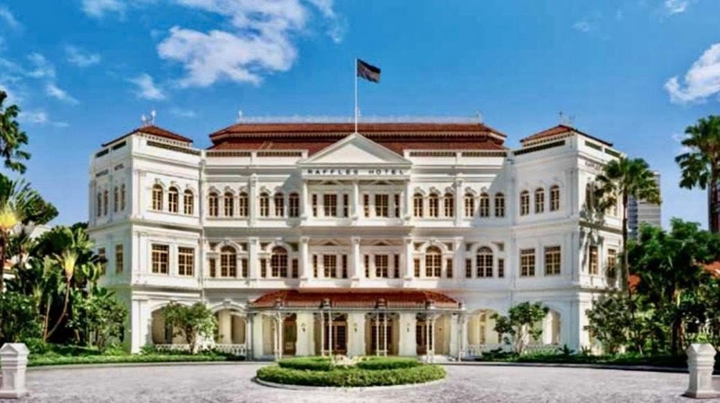 Comment on Book Review: Heritage Hotels of Asia by Bjorn Courage