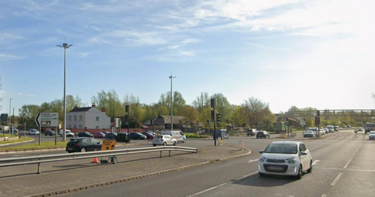 Taunton power cut shuts businesses and knocks out traffic lights - LIVE