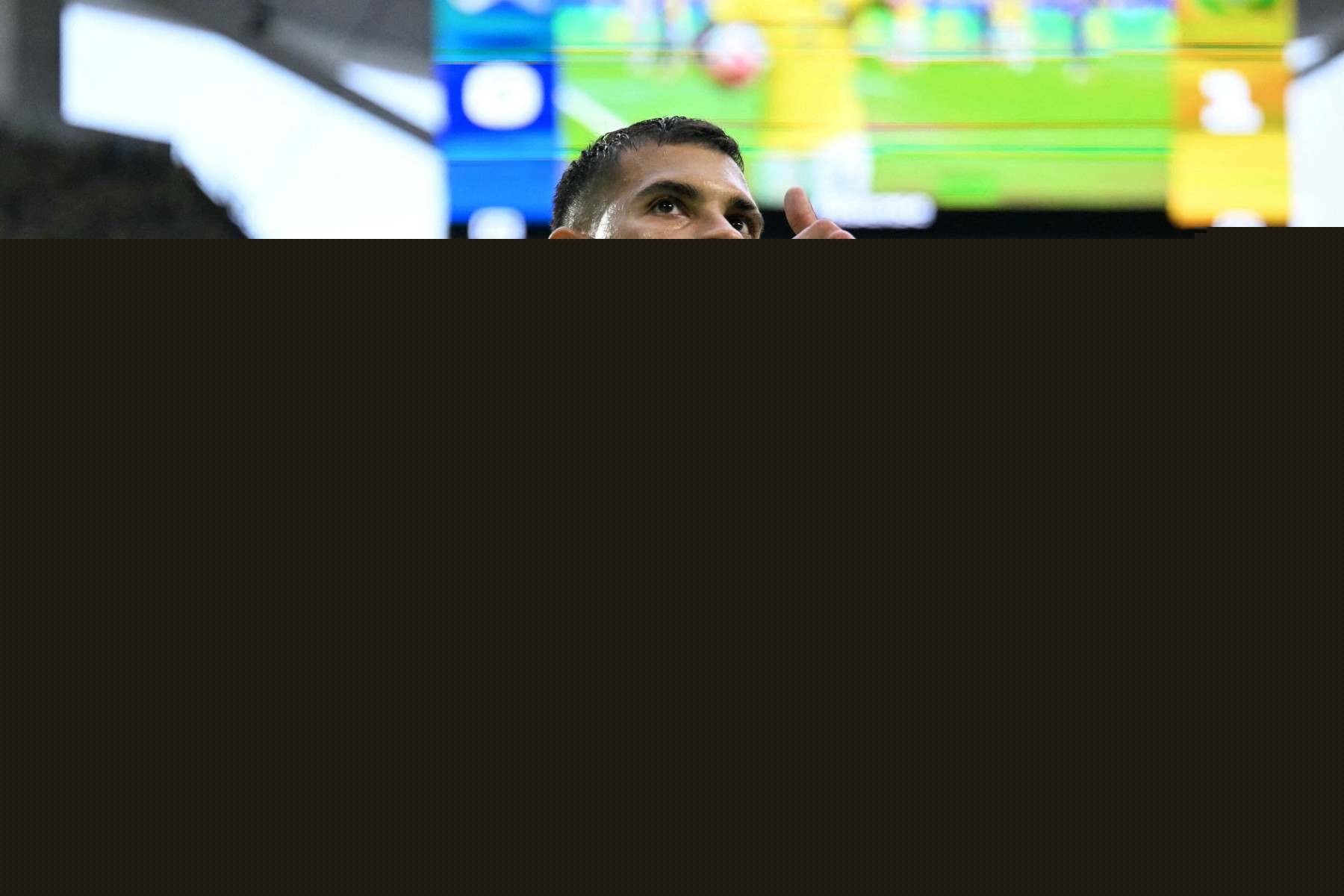 Arsenal oficializa a contratação de Bruno Guimarães
