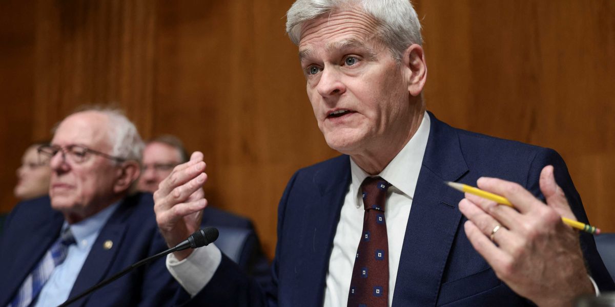 Bill Cassidy snaps at Katie Couric for 'demeaning' Trump's CDC nominee