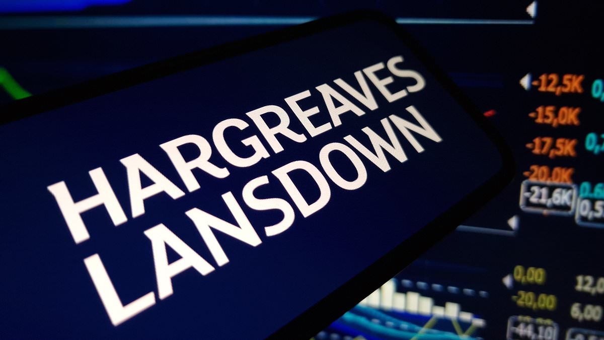 Last chance to get a fee-free managed pension from Hargreaves Lansdown