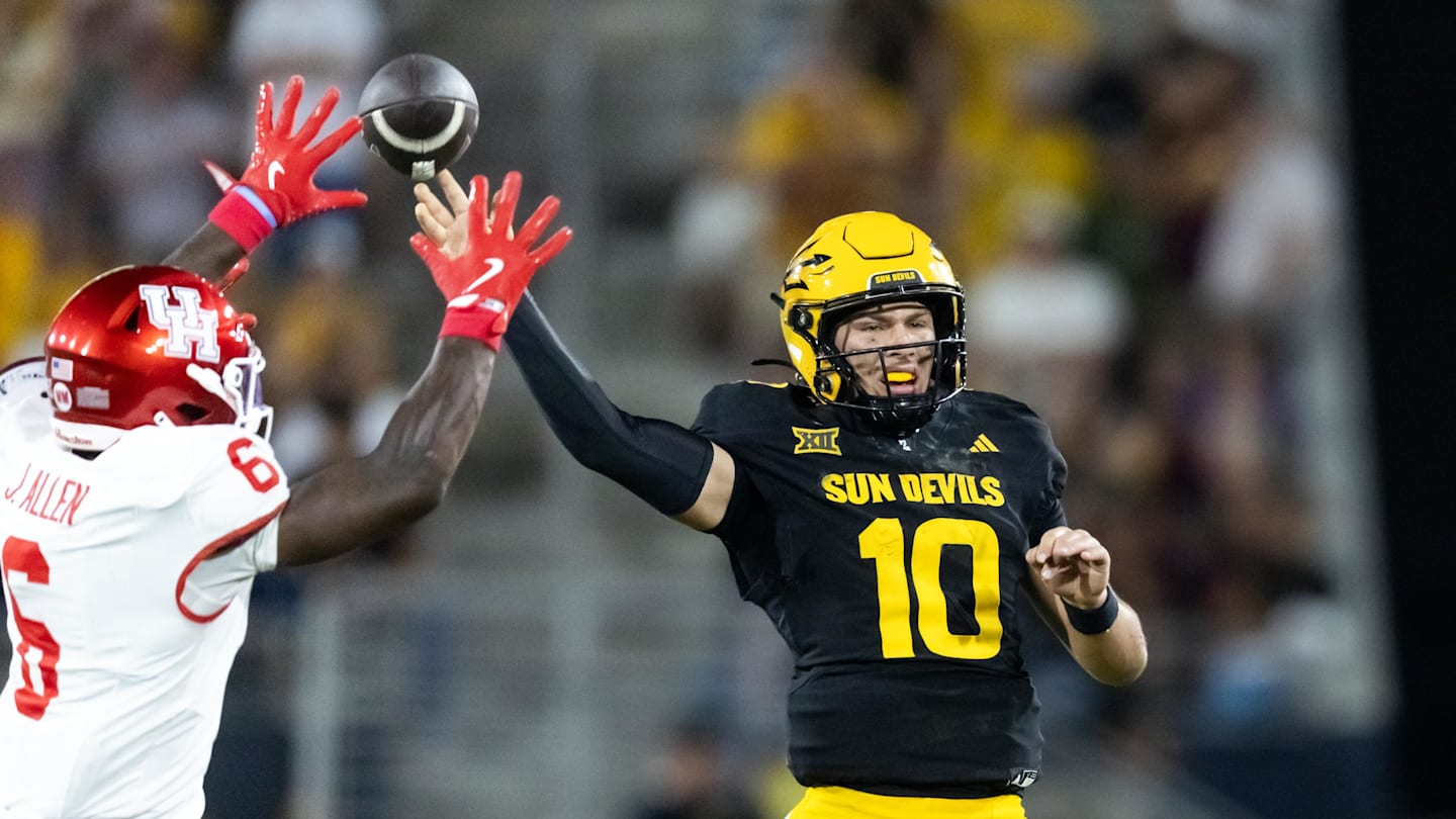 No. 1 transfer portal QB ranked surprisingly low in early college football rankings