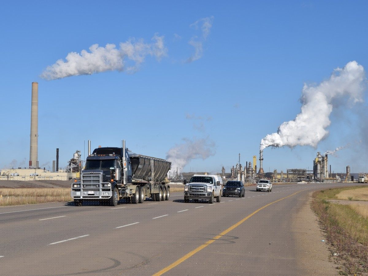 Northern Alberta's 'deadly' Highway 63 to undergo long-overdue repairs