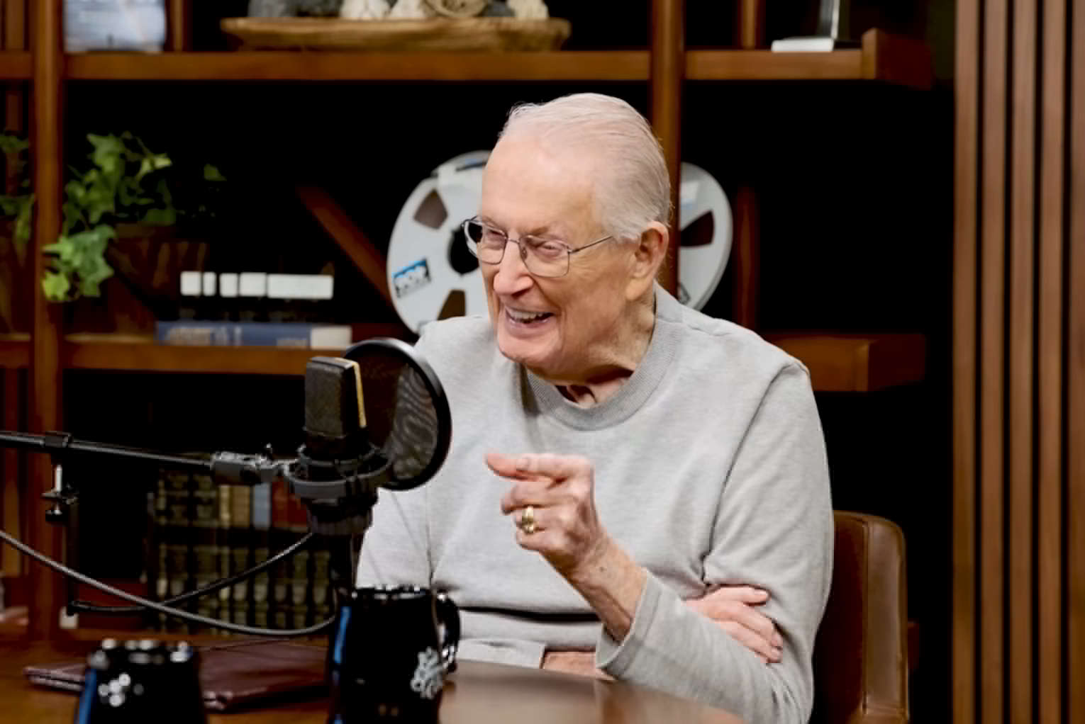 After 60 Years in Ministry, Chuck Swindoll Reveals the 4 Greatest Temptations Pastors Face