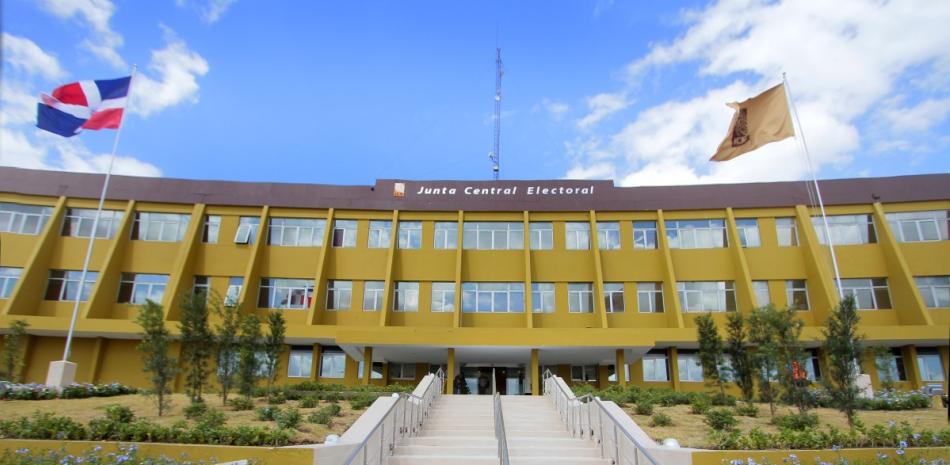 Partidos tendrán hasta el dos de septiembre para entregar padrón de afiliados
