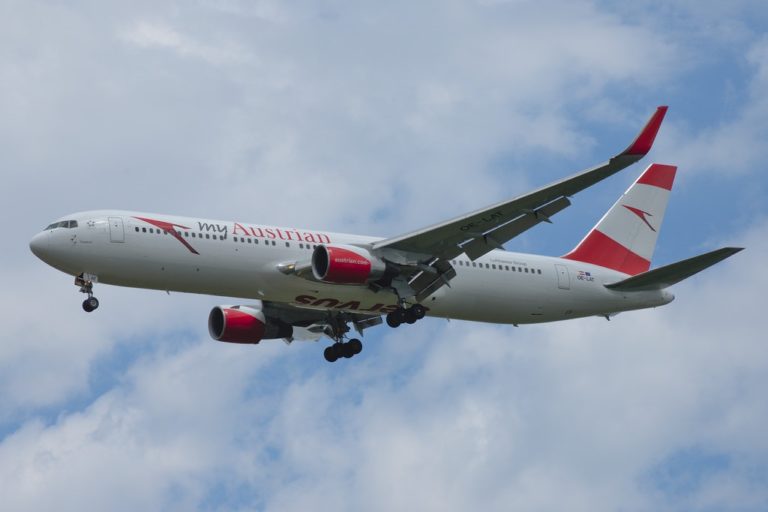 Comment on Austrian Airlines launches new Montreal-Vienna route by Bulk URL Shortener
