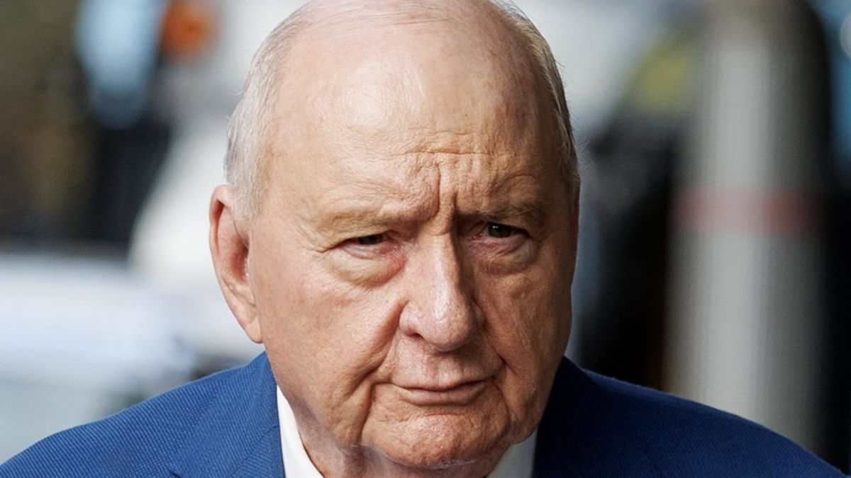 Fresh delay in Alan Jones trial