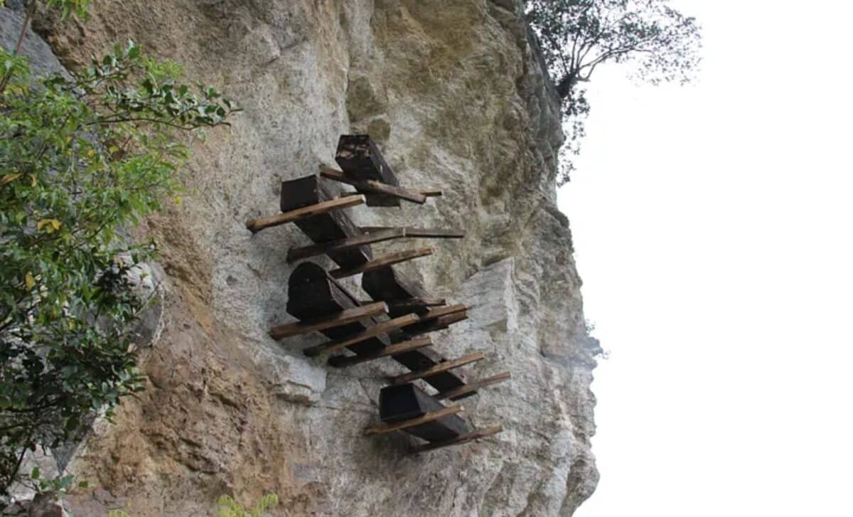 For Years, Nobody Knew Who Built China’s Hanging Coffins, Scientists Finally Found the People Behind Them