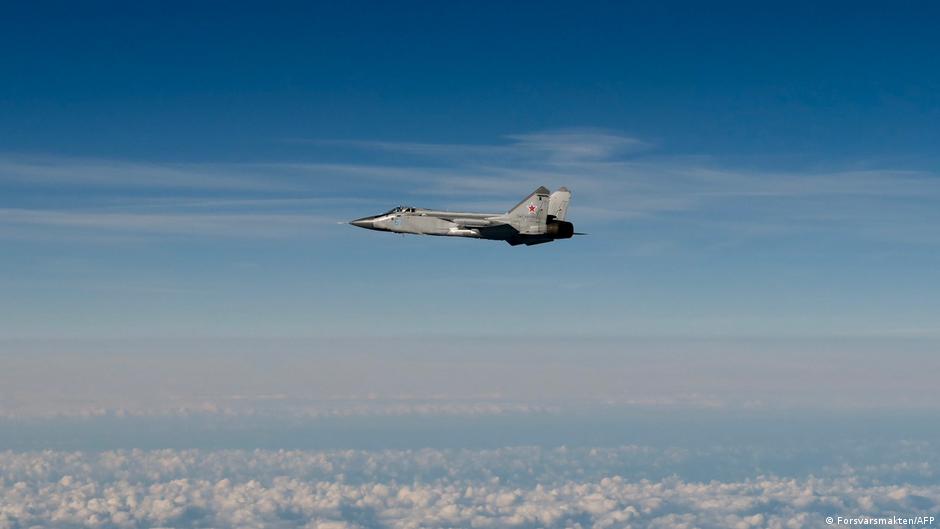 NATO warns Russia over airspace violations