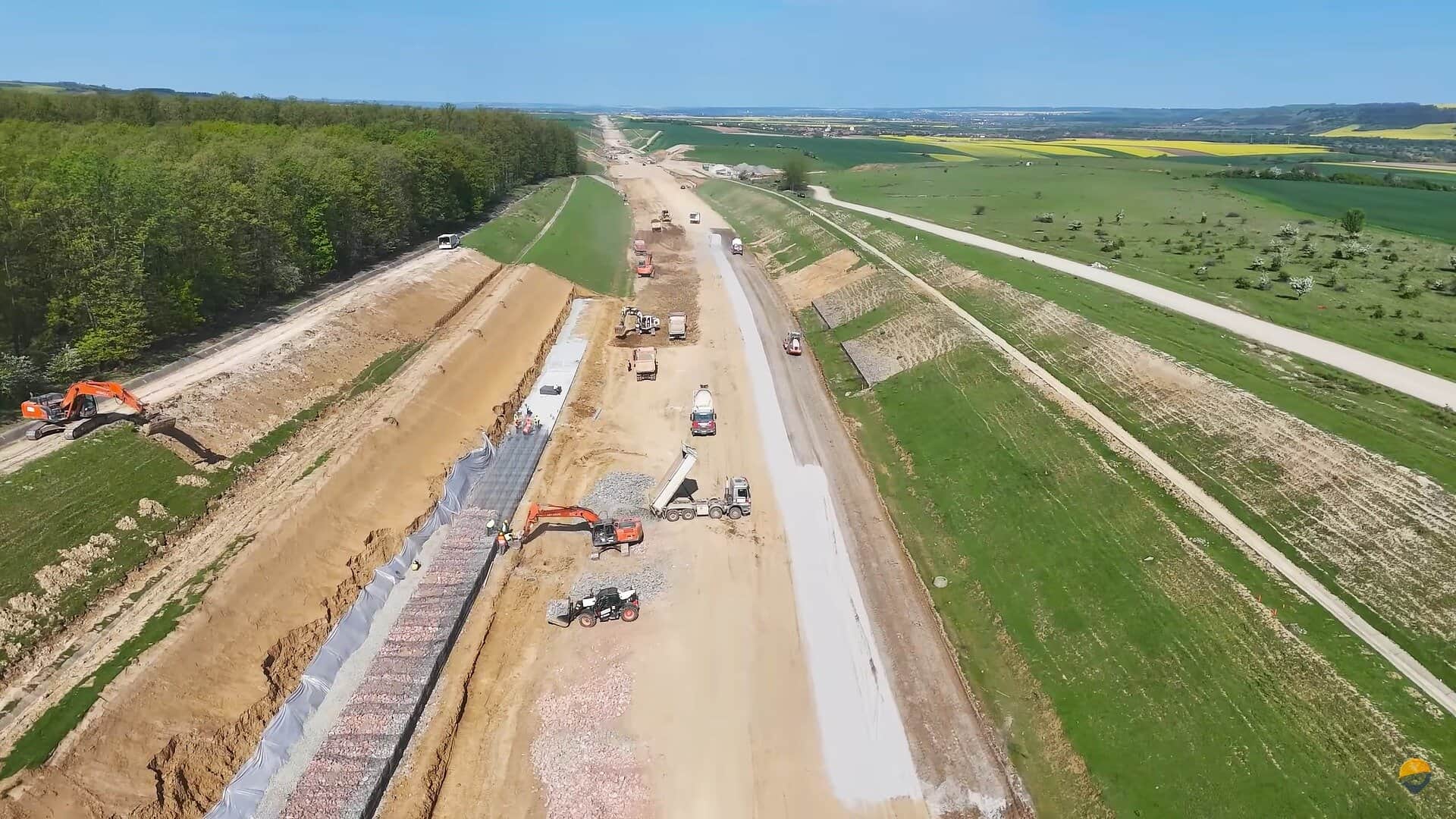 Curtea de Apel Bucureşti suspendă atribuirea unui contract SAFE – pentru proiectarea şi execuţia Tronsonului 4 al Autostrăzii A8