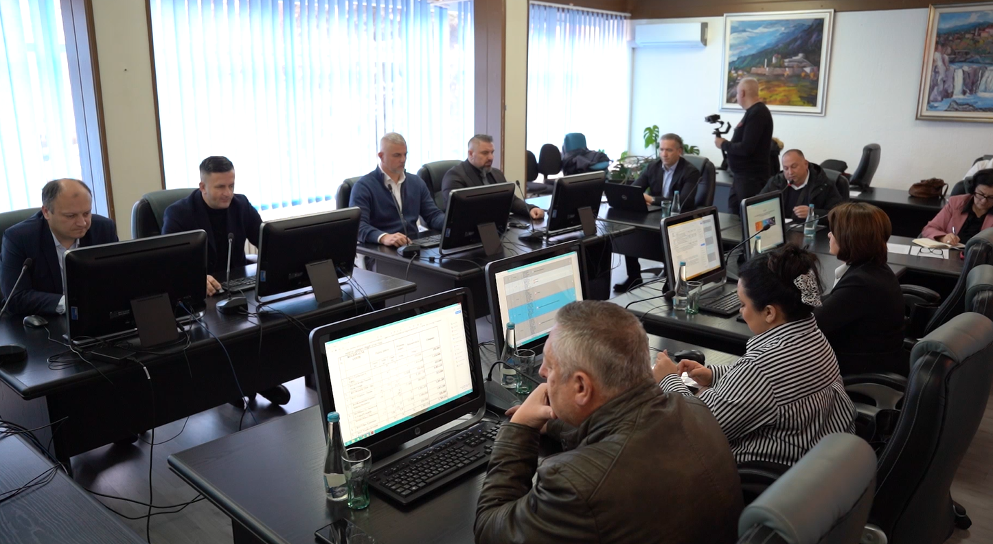 Vlada KSB: Povećana sredstva za ortopedska pomagala za 50 posto (VIDEO)