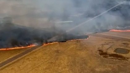 Victoria's bushfire emergency slightly eases