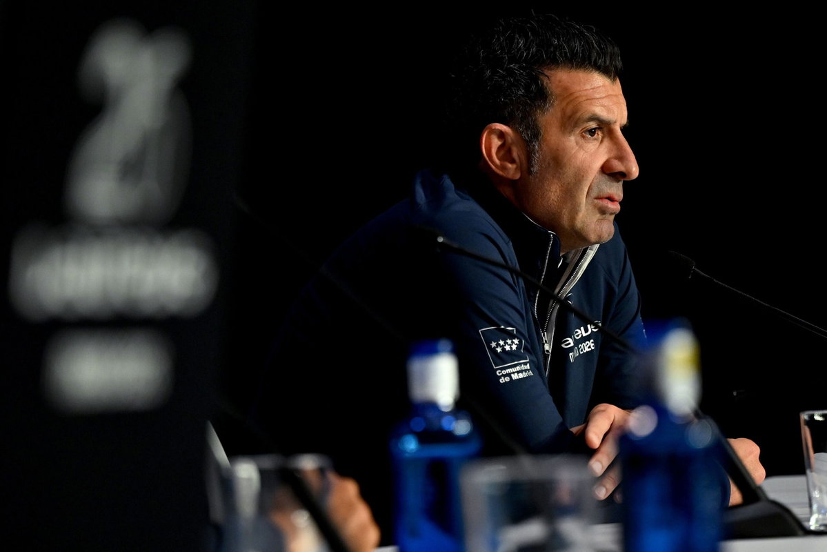 Soccer legend Figo says beleaguered Infantino ‘must go’ as FIFA holds crisis meeting