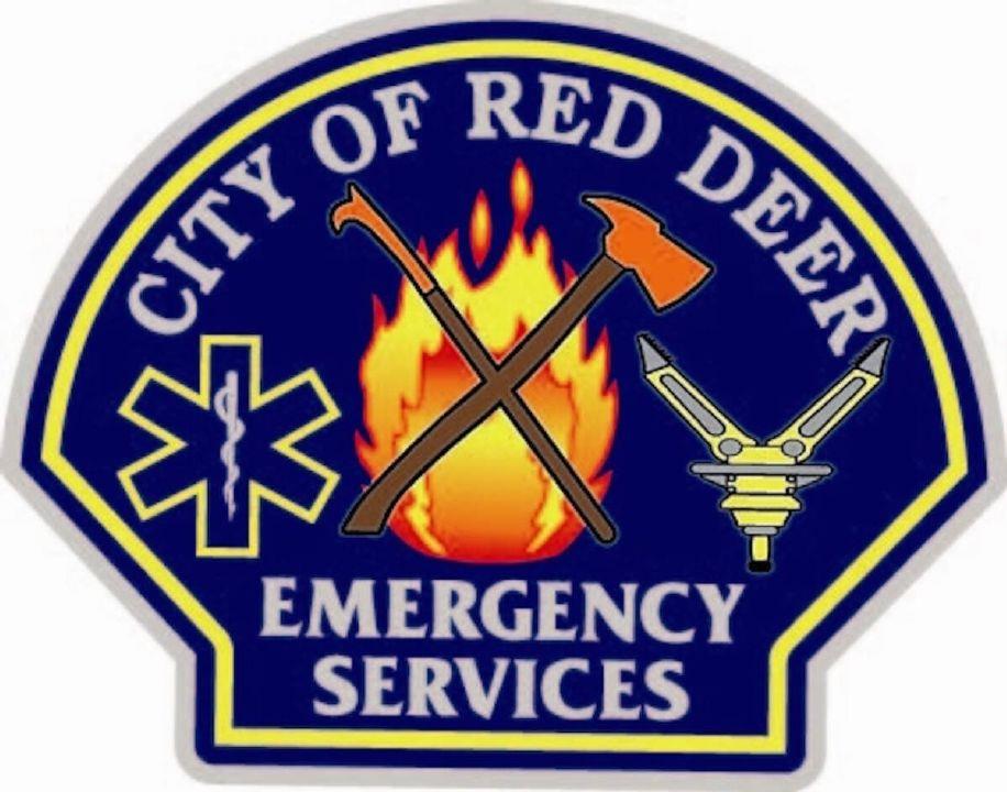 Red Deer firefighters respond to fire in a sun room