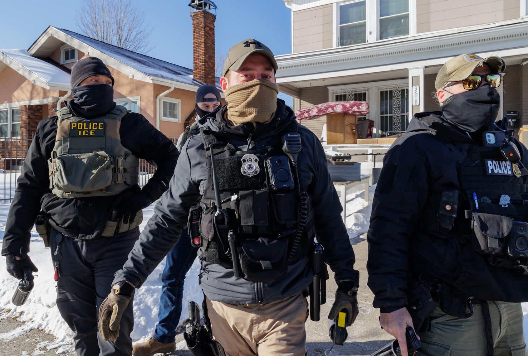 ICE memo directs officers in Minneapolis not to “engage with agitators”