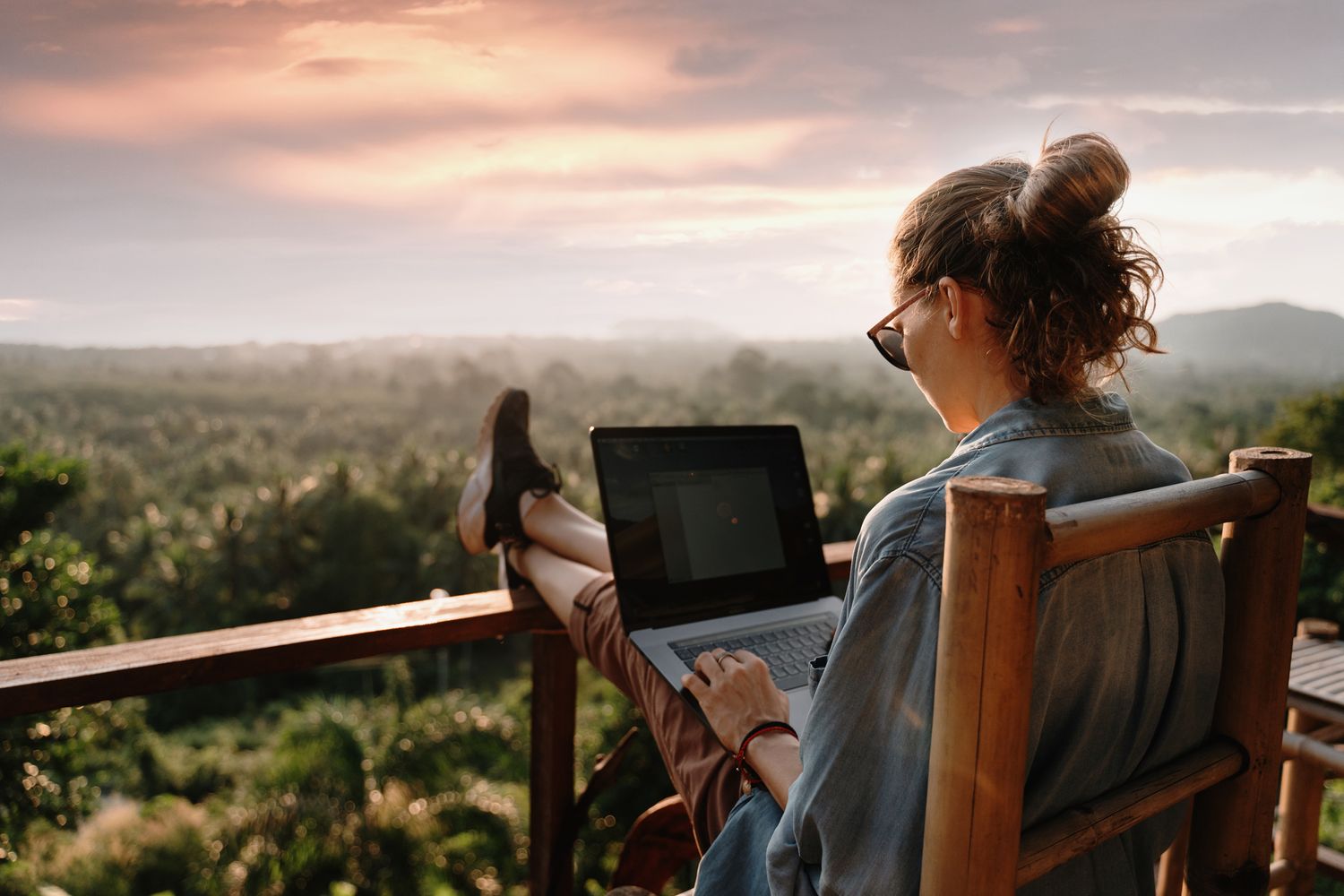 13 Jobs That Pay You to Travel the World