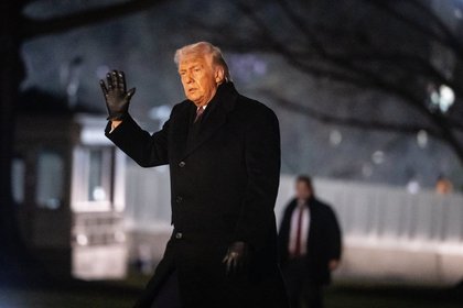 D. Trumpas: oro erdvė virš Venesuelos atidaroma