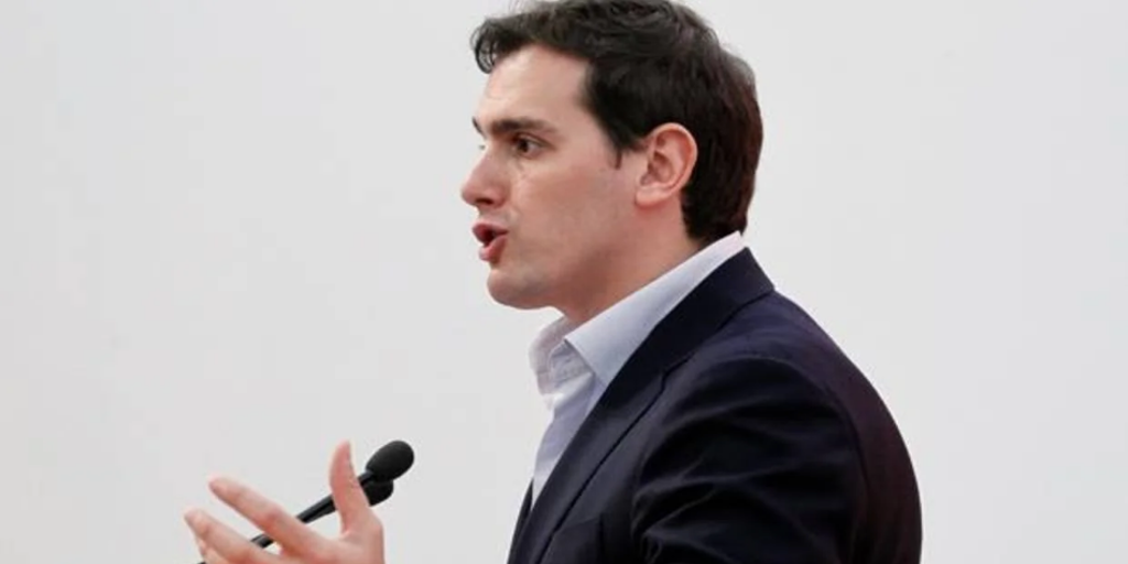 Albert Rivera aviva el debate de las pensiones y reclama  transparencia en las nóminas: «Tú cobras 2.000, pero en realidad son 3.800»