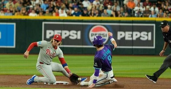 Alec Bohm stars in return from IL as Phillies dump D-backs