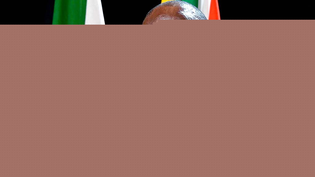Comment on Ramaphosa: SA to engage Trump on land expropriation by link porno