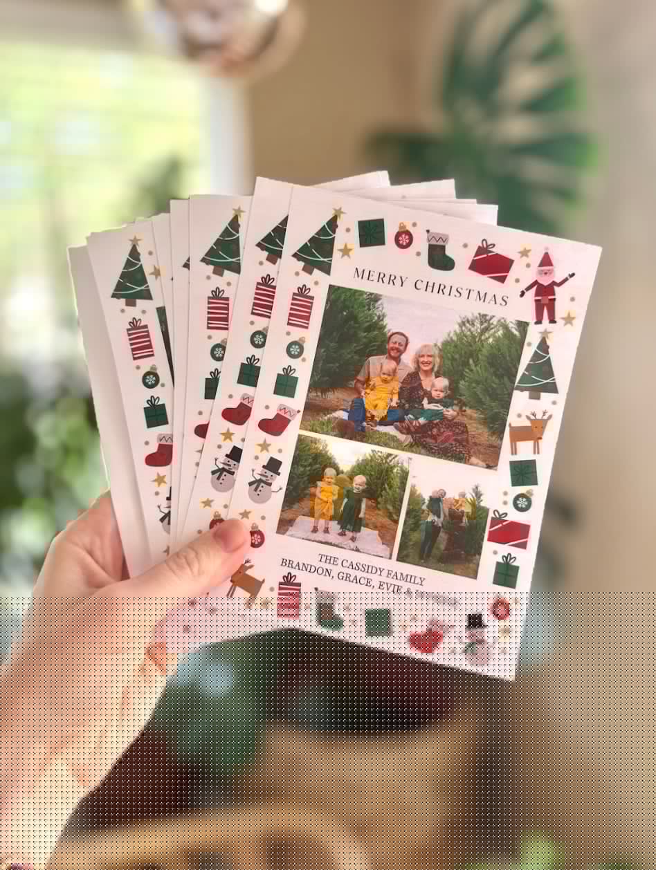 Walgreens: Six Free 5×7 Premium Photo Cards + Free In-Store Pickup!