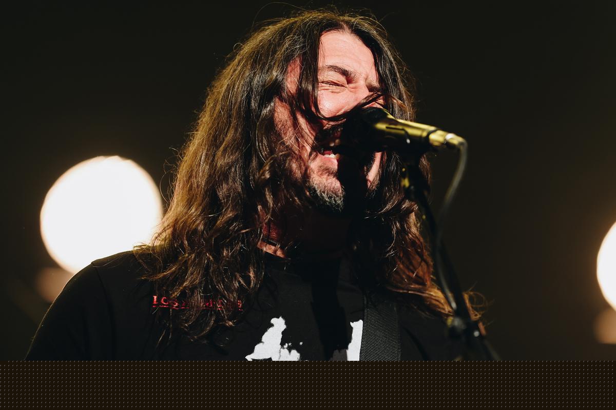 Foo Fighters Surprise Live Release