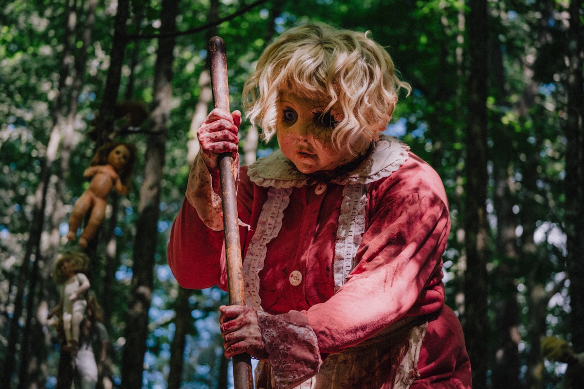 Shudder’s ‘Dolly’ Trailer Has All the French Horror and ‘Texas Chain Saw’ Vibes!
