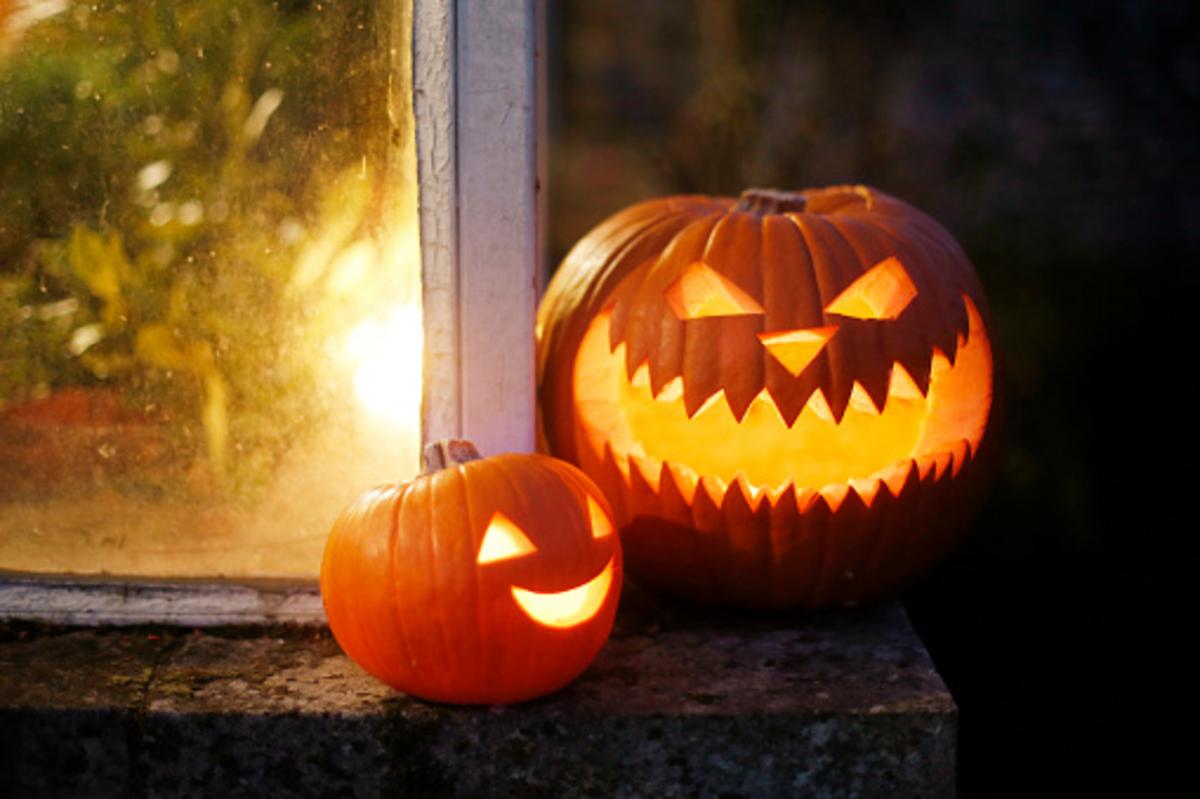 Does Illinois Have An Age Limit For Halloween Trick-Or-Treaters?