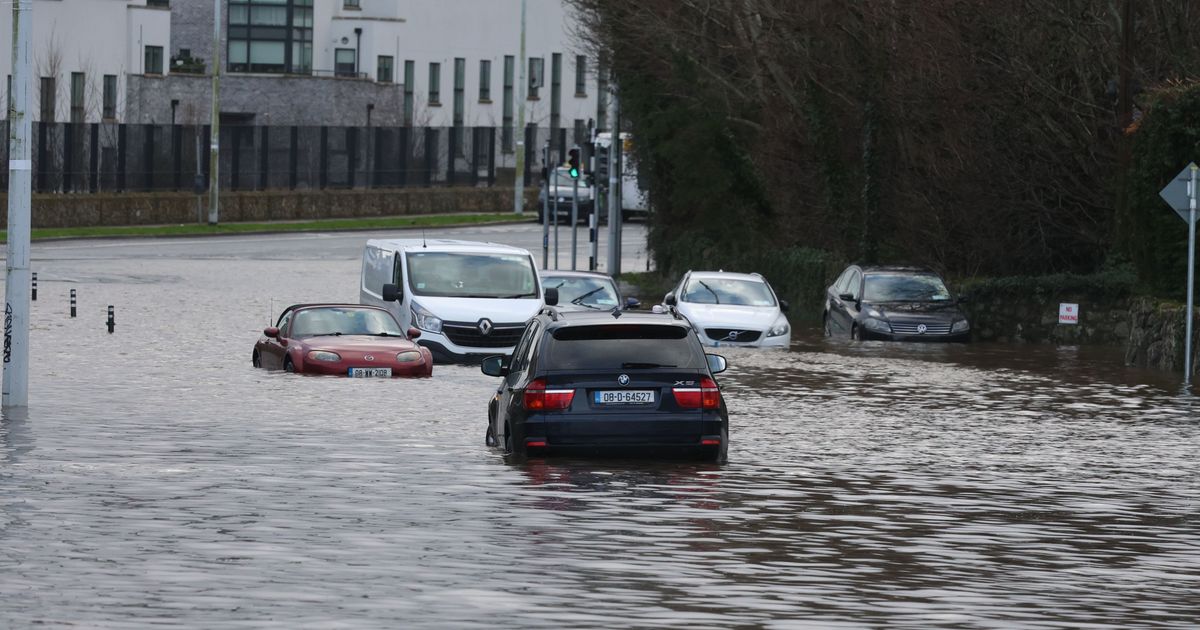 Met Éireann warn of further flooding as rain warning issued for 12 counties