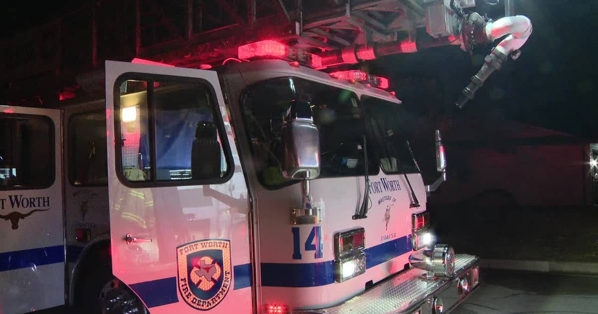 North Fort Worth fire damages 2 duplexes, displacing 18 residents