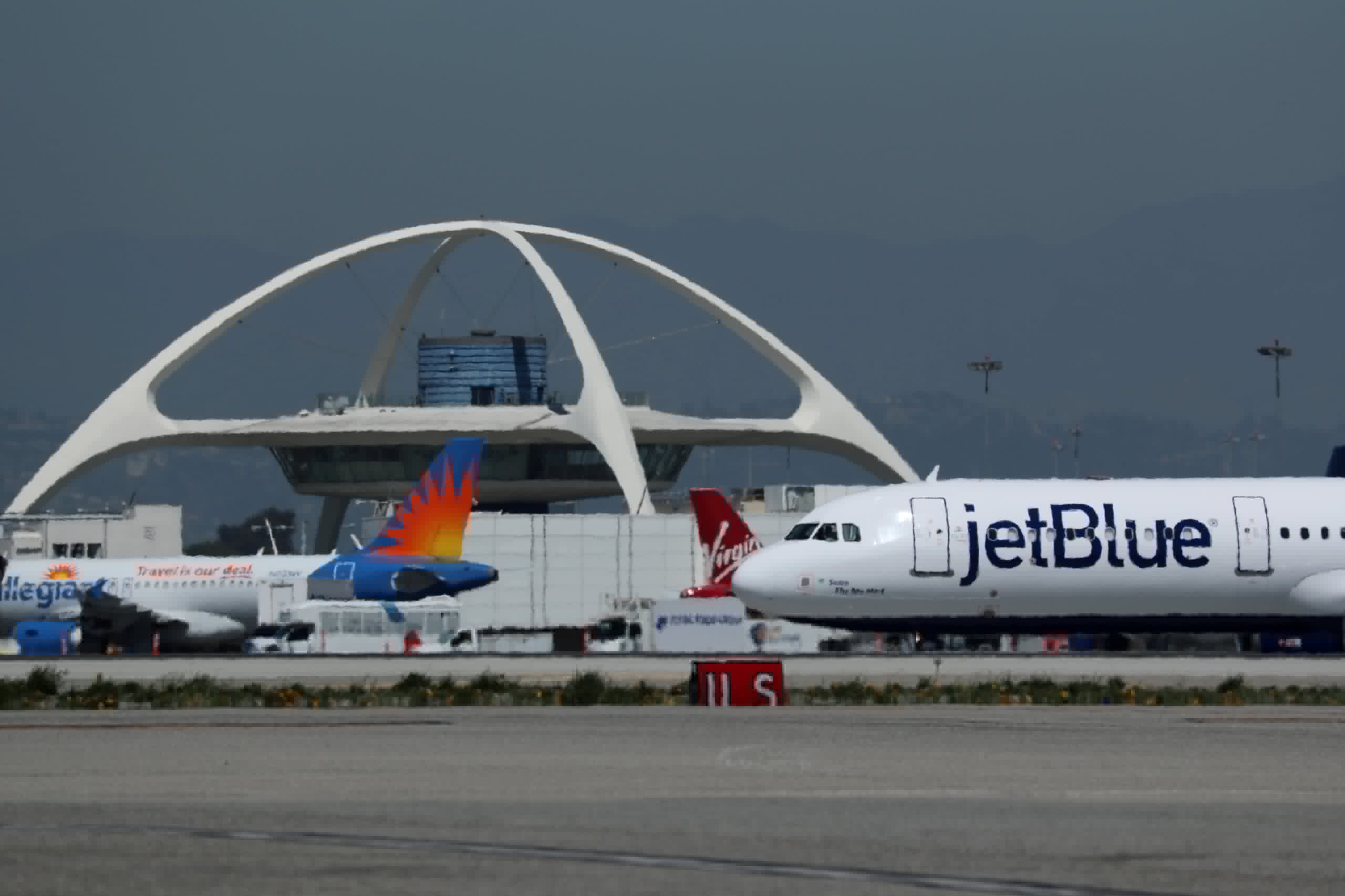 A Man Broke Into a JetBlue Plane . . . to Take a Nap?