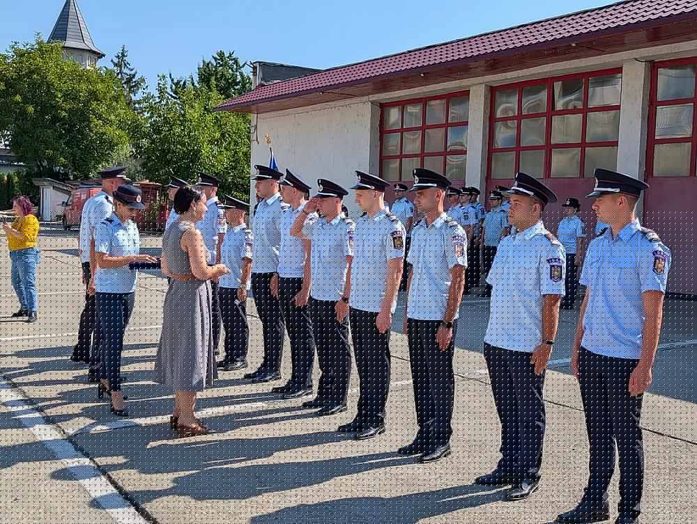 45 de cadre militare din cadrul ISU Bacău au fost înaintate în grad