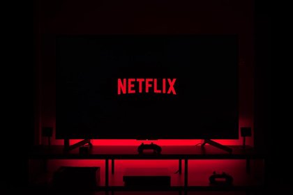 Phillip Securities Cite Netflix, Inc. (NFLX)’s Market Leadership and Pricing Power for Long-Term Upside