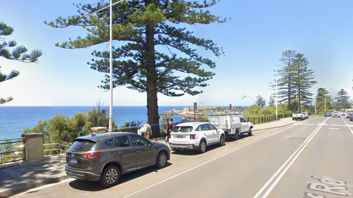 Missing swimmer’s body found after belongings discovered near Wollongong beach
