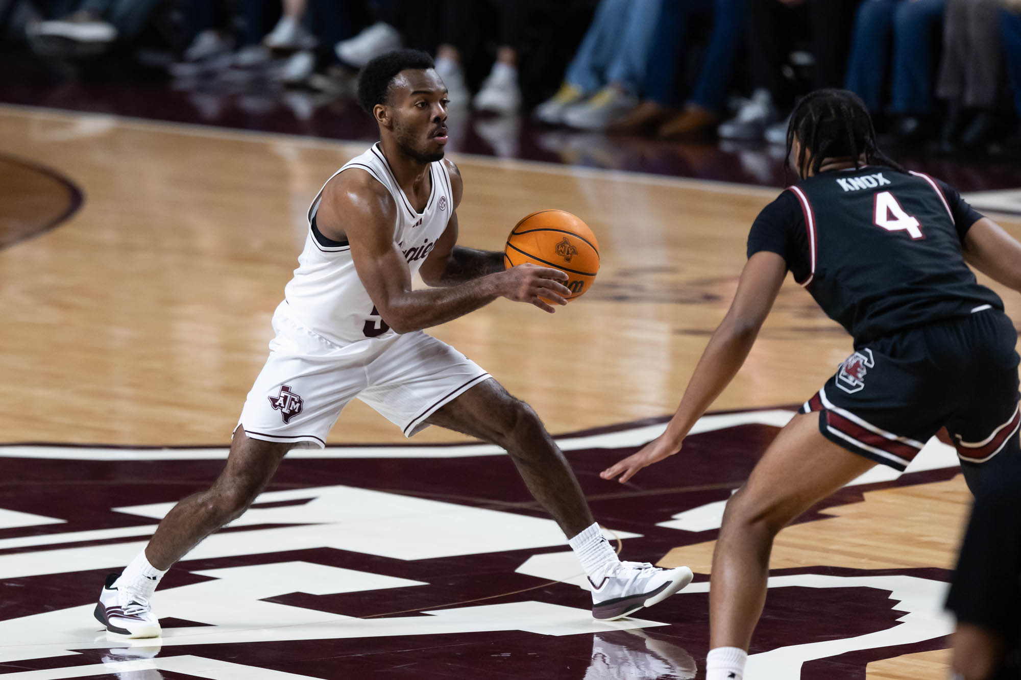 Aggies’ chemistry leads to hot start in conference play