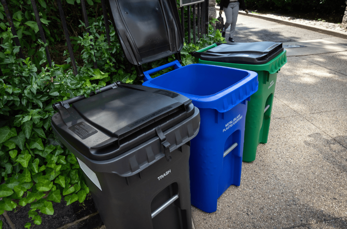 DSNY informs CM Ariola that agency is open to allowing small businesses to sell official NYC Bins