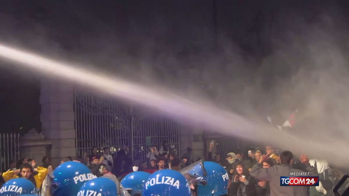 Sciopero generale, 55 agenti gli"agenti feriti in tutta Italia