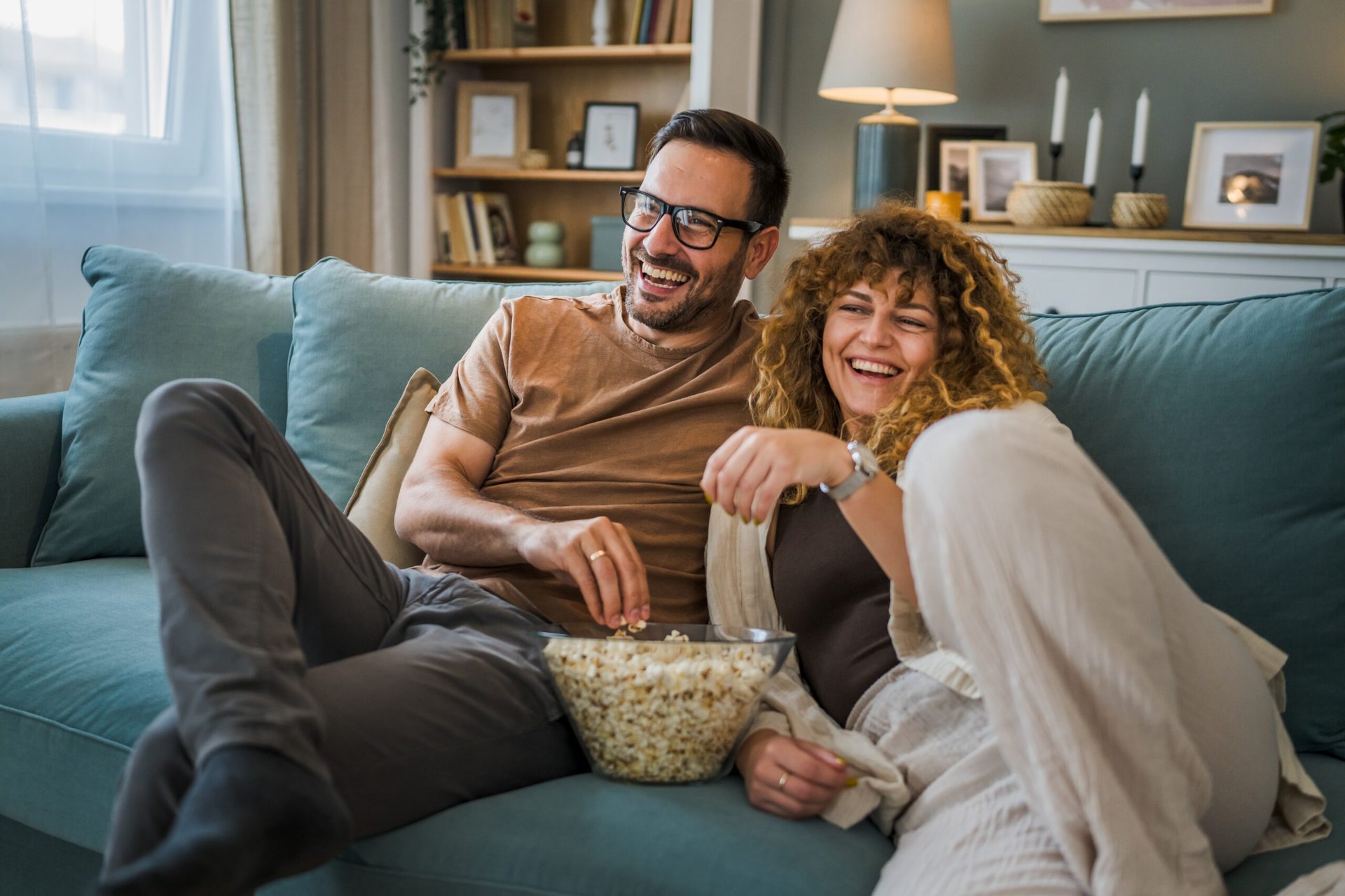 7 Comedies Like ‘Shrinking’ to Stream (and Where to Watch Them)