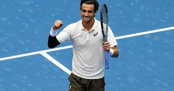 ATP roundup: Italy's Lorenzo Musetti cruises in Chengdu