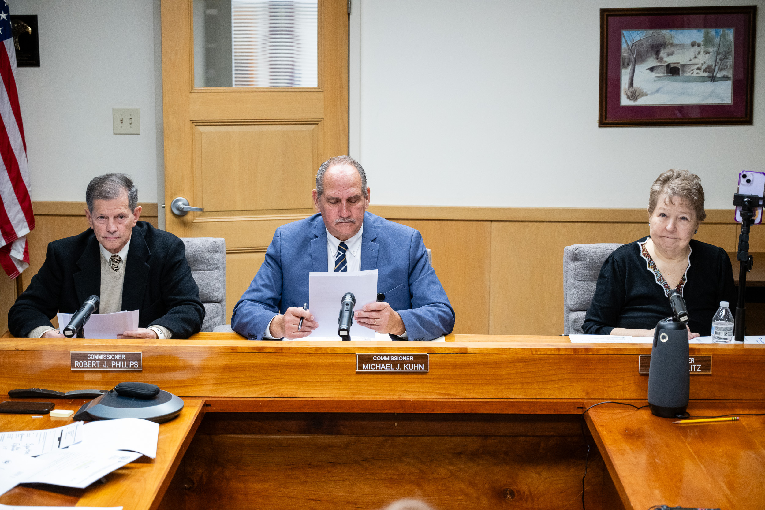 County Commissioners raise breast cancer awareness with proclamation