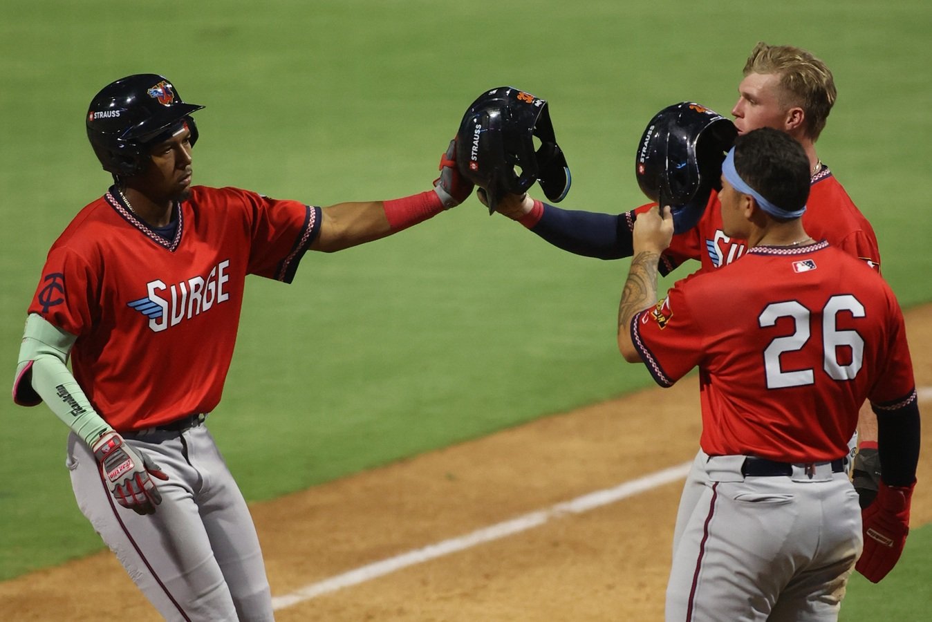 Could Hendry Mendez Make Minnesota Twins' 2026 Opening Day Roster?